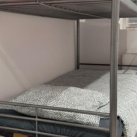 Golebia Hostel Poznan Ngoại thất bức ảnh