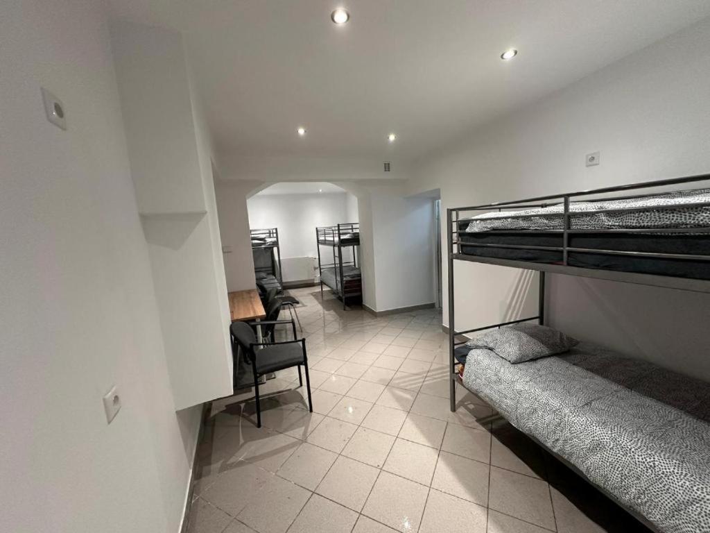 Golebia Hostel Poznan Ngoại thất bức ảnh