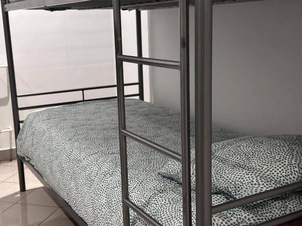 Golebia Hostel Poznan Ngoại thất bức ảnh